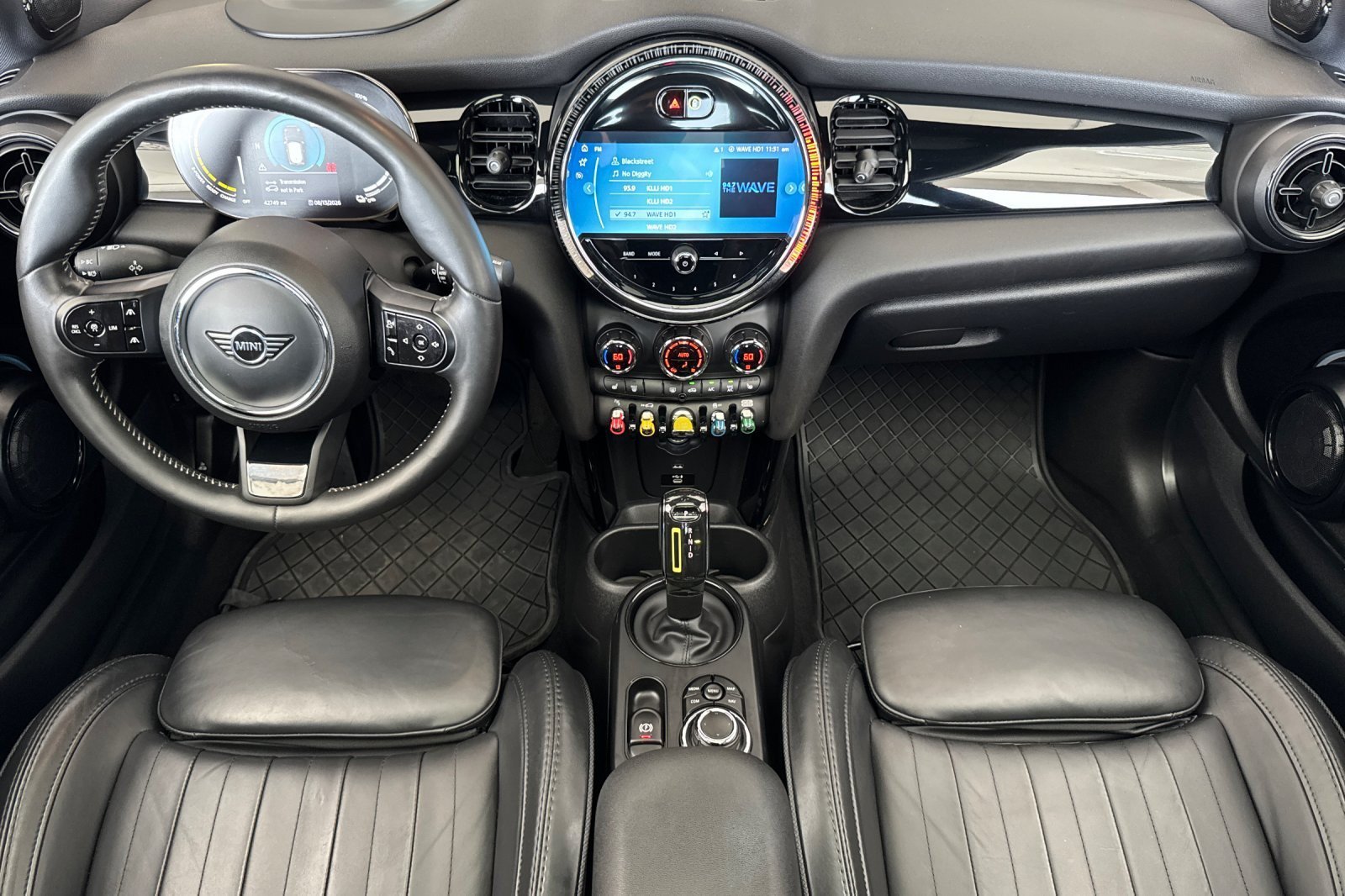 Used 2022 MINI Cooper SE FWD image 12