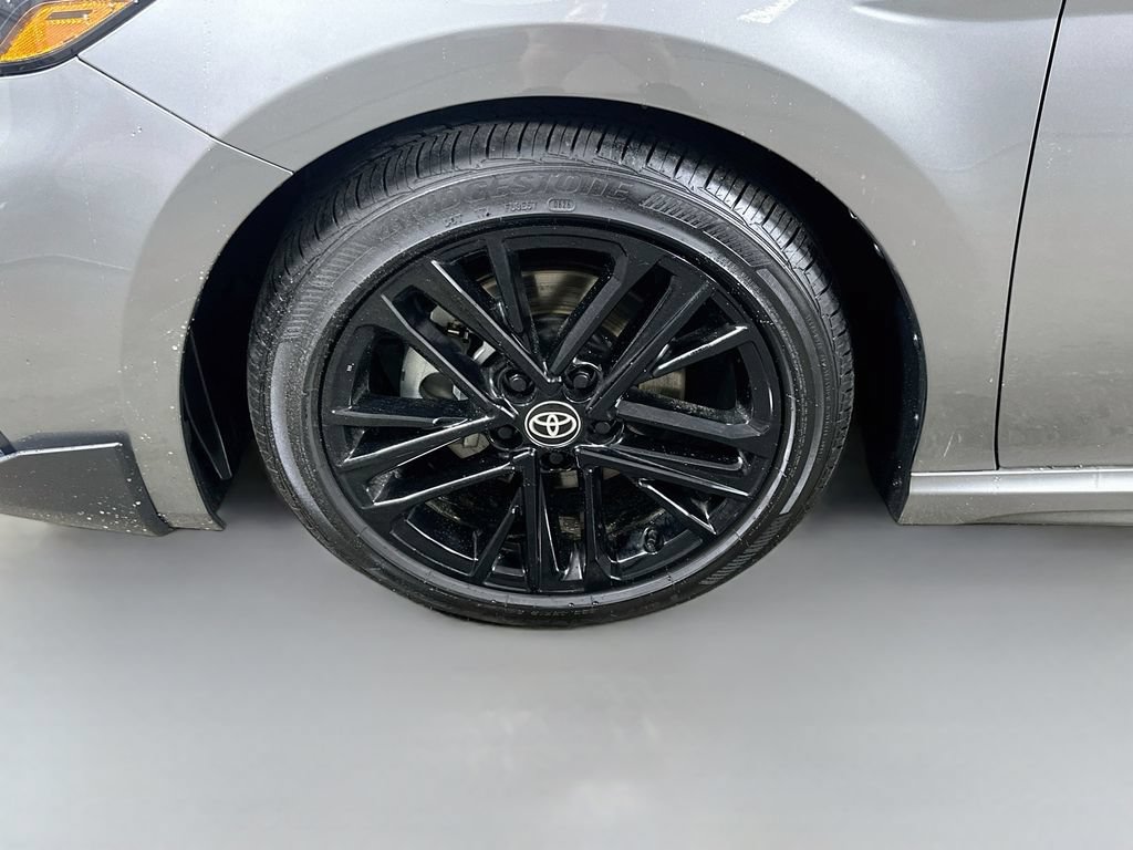 Used 2026 Toyota Camry SE FWD image 8