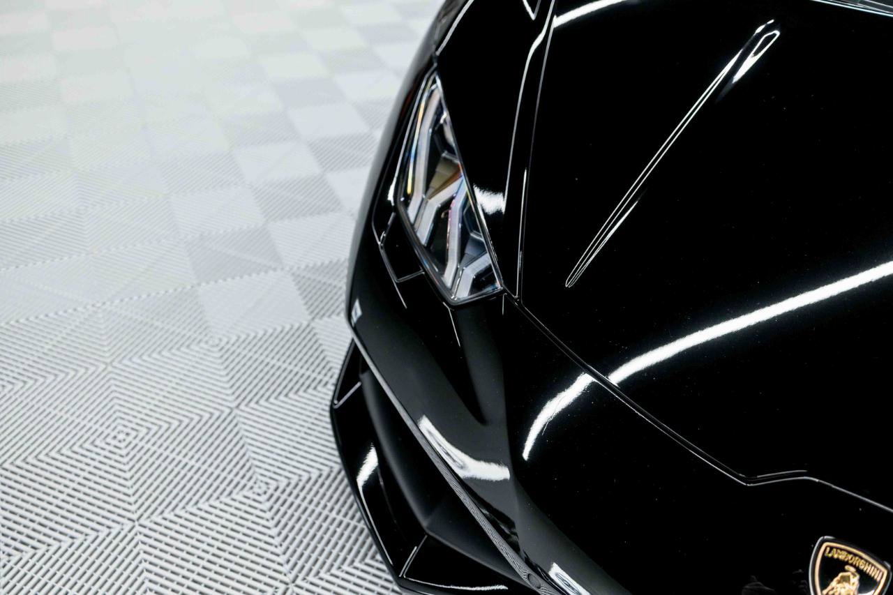 Used 2015 Lamborghini Huracan LP 610-4 image 14