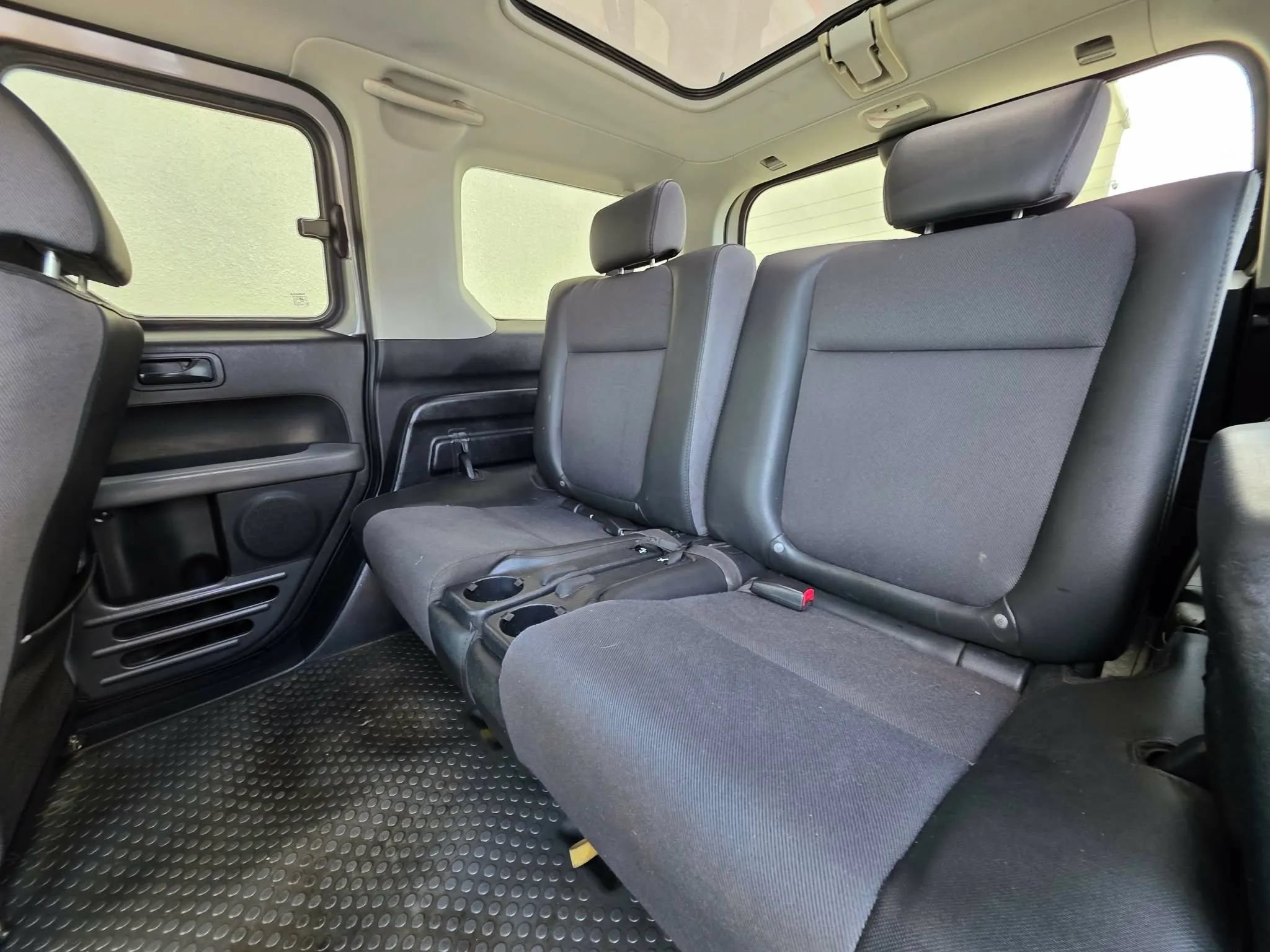 Used 2005 Honda Element EX image 12