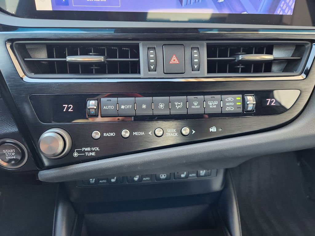 Certified 2023 Lexus ES 350 F Sport w/ Accessory Package (Z2) image 18