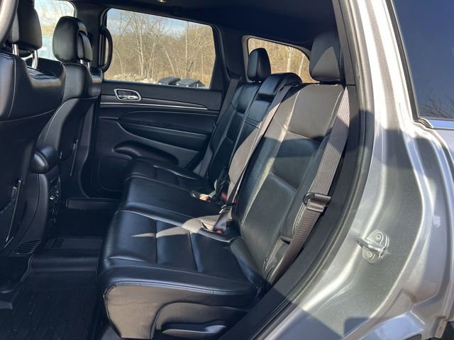 Used 2021 Jeep Grand Cherokee Limited image 17