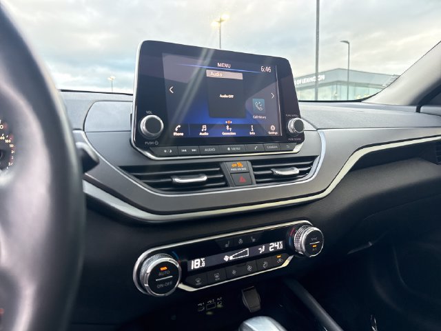 Certified 2023 Nissan Altima 2.5 SR AWD/4WD image 18