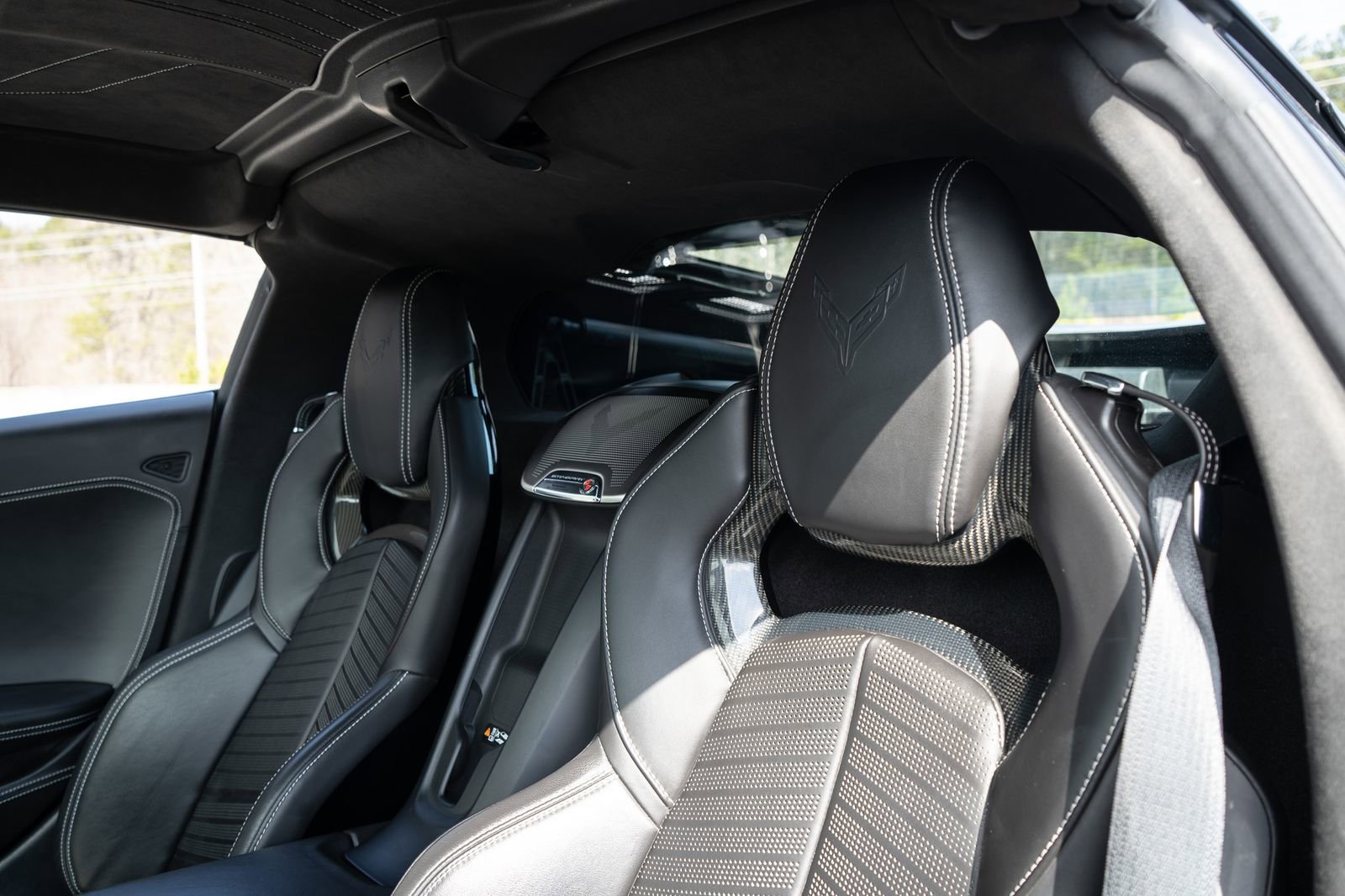 Used 2020 Chevrolet Corvette Stingray Premium Cpe w/ 3LT Preferred Equipment Group image 32