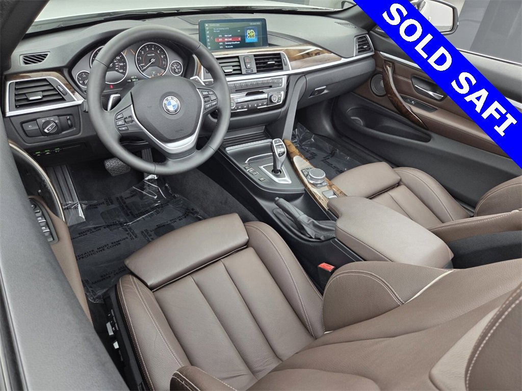 Used 2020 BMW 440i Convertible w/ Convenience Package image 28