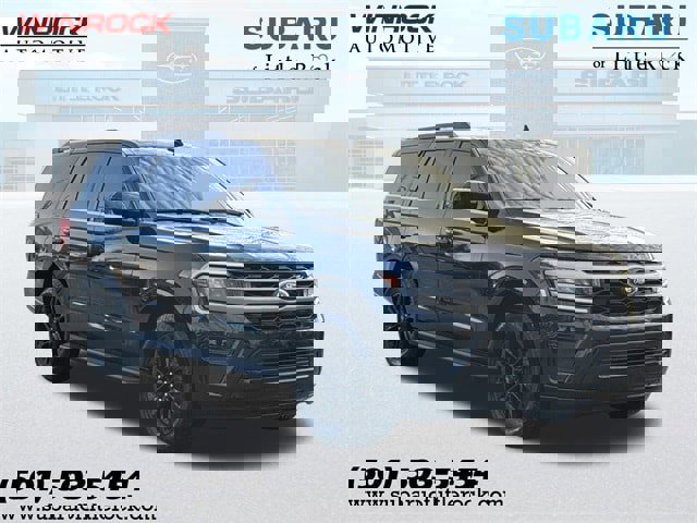 Used 2024 Ford Expedition XLT image 1