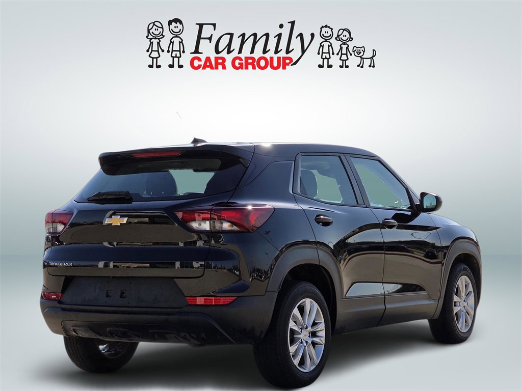Used 2022 Chevrolet TrailBlazer LS image 4