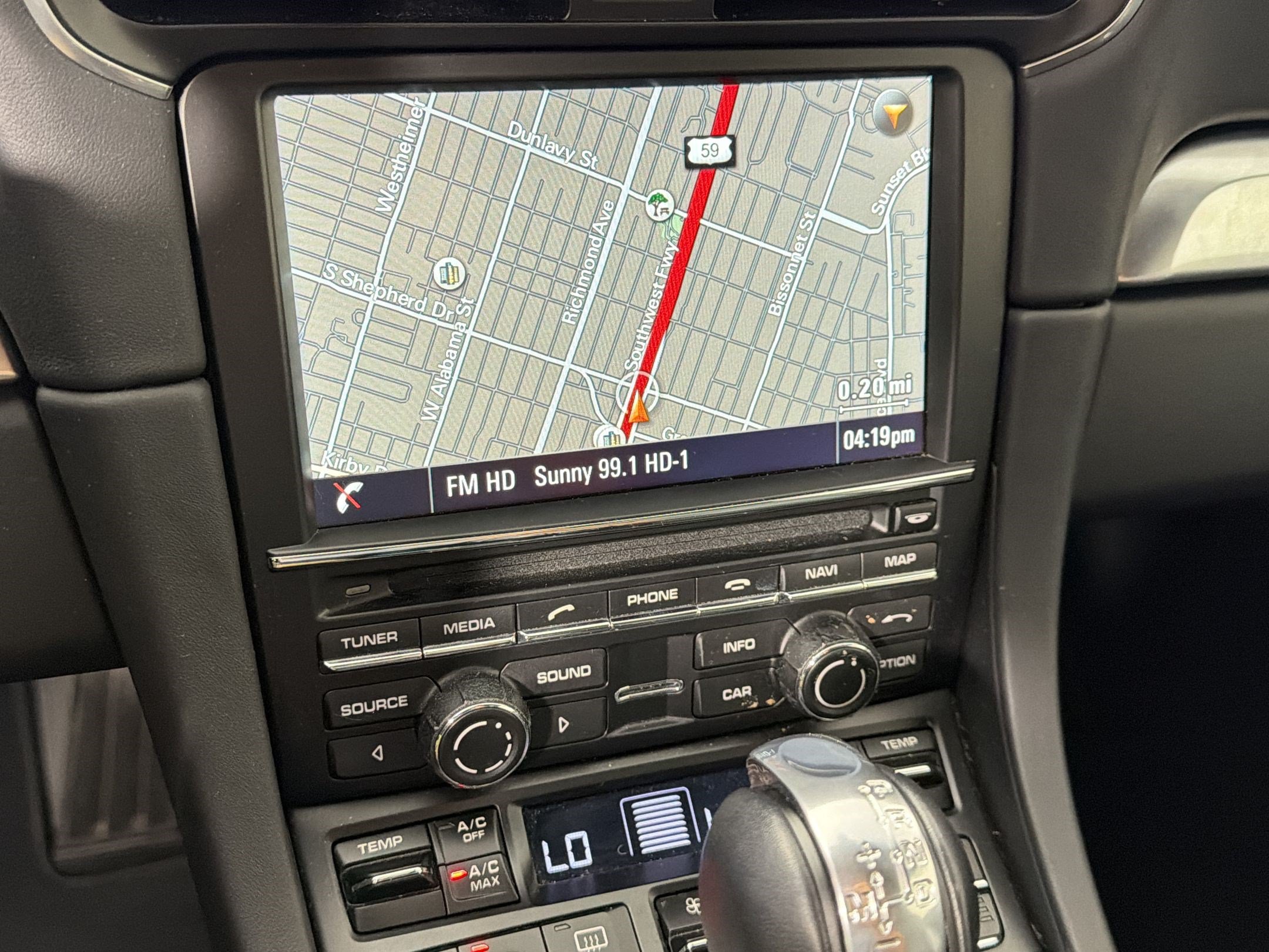 Certified 2015 Porsche 911 Carrera 4S AWD/4WD image 22