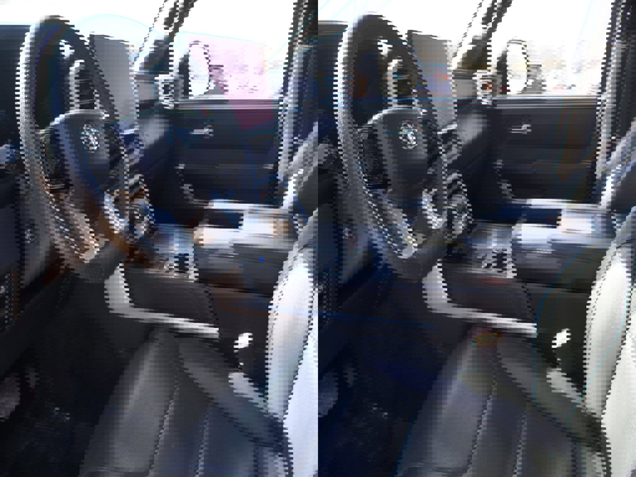 Used 2024 Toyota Sequoia Platinum AWD/4WD image 14