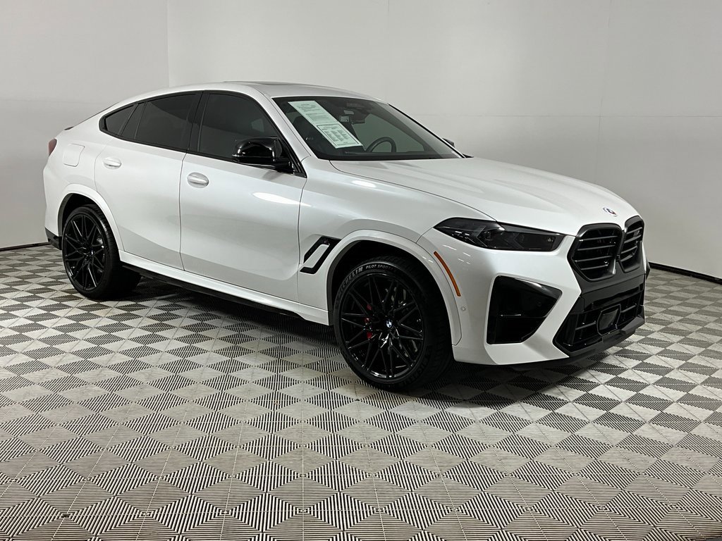 Used 2026 BMW X6 M Competition w/ Executive Package image 5