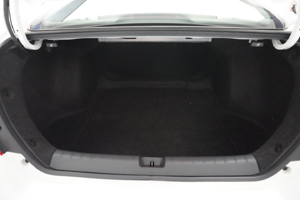 Certified 2018 Honda Civic Touring image 10