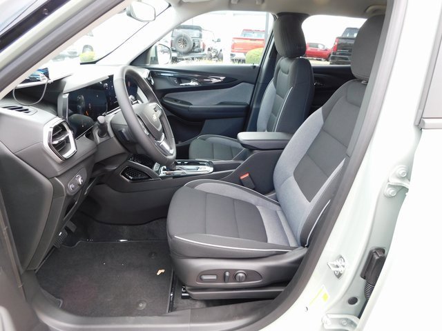 New 2026 Chevrolet TrailBlazer LT w/ Convenience Package image 12