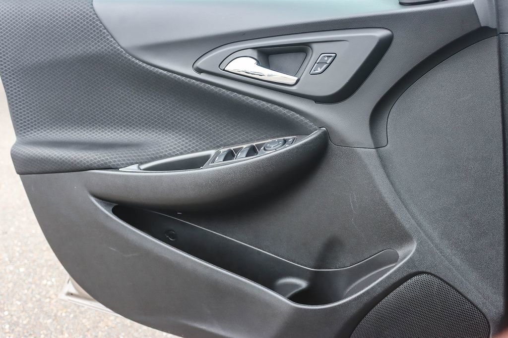 Used 2025 Chevrolet Malibu LT image 19