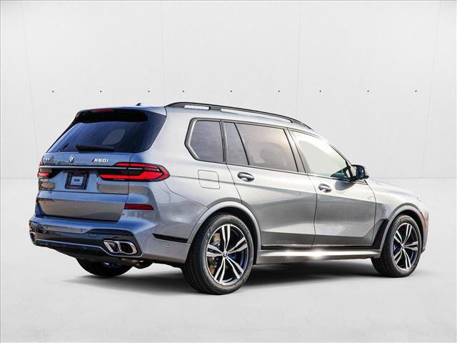 Used 2025 BMW X7 M60i w/ Executive Package image 5