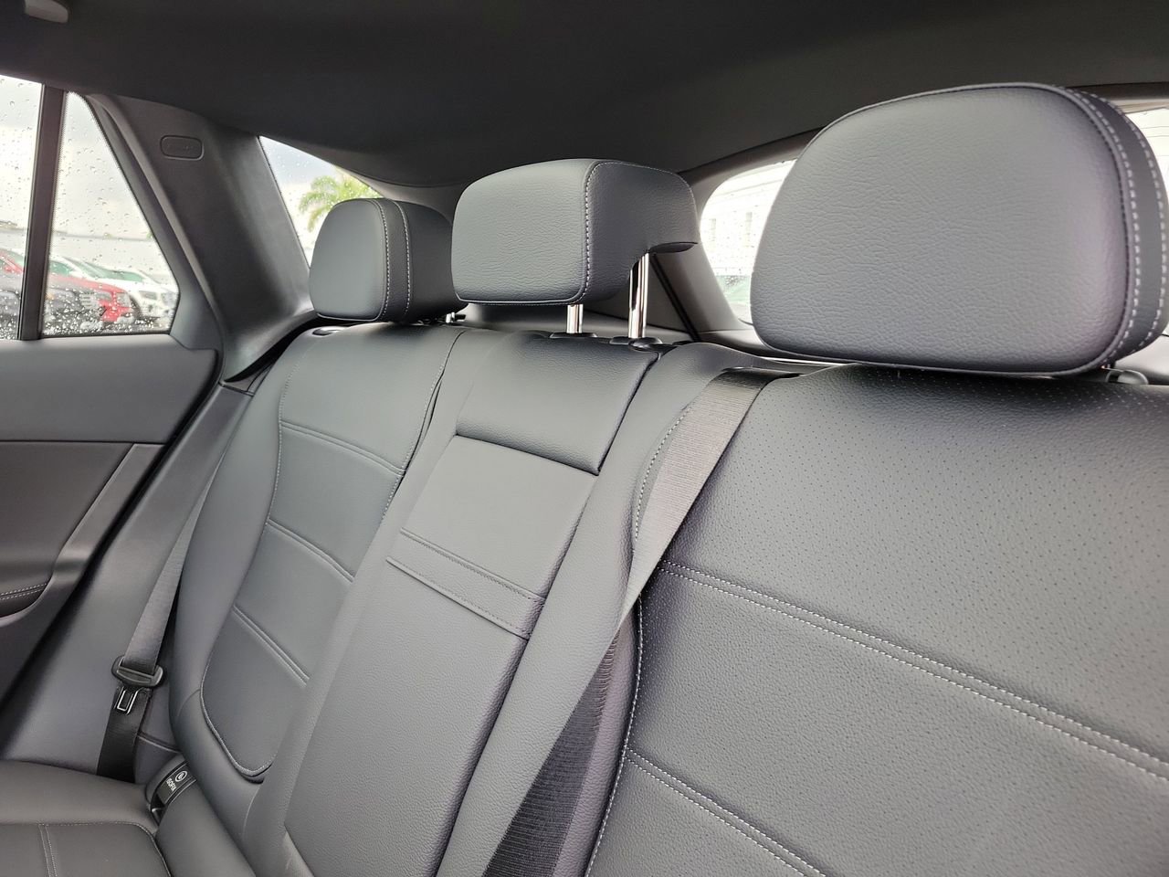 New 2026 Mercedes-Benz GLC 350e 4MATIC image 11