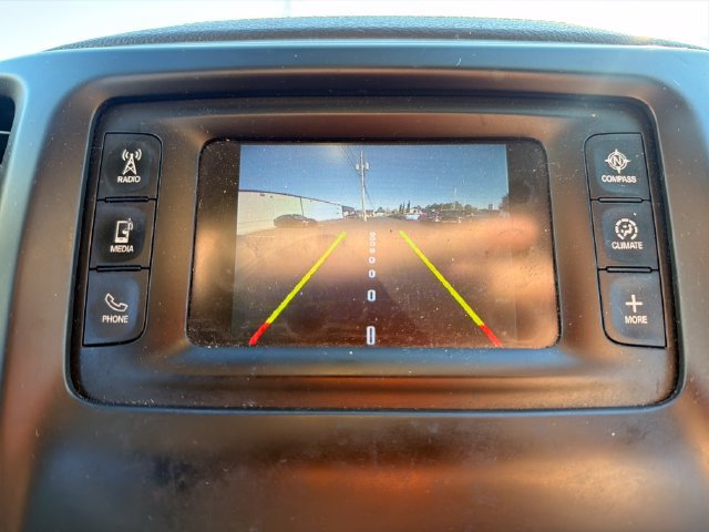 Used 2015 Jeep Cherokee Latitude w/ Comfort/Convenience Group AWD/4WD image 19