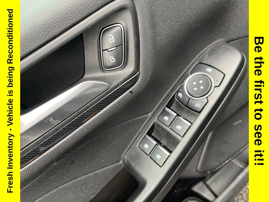 Used 2023 Ford Escape ST-Line w/ Tech Pack #1 image 11