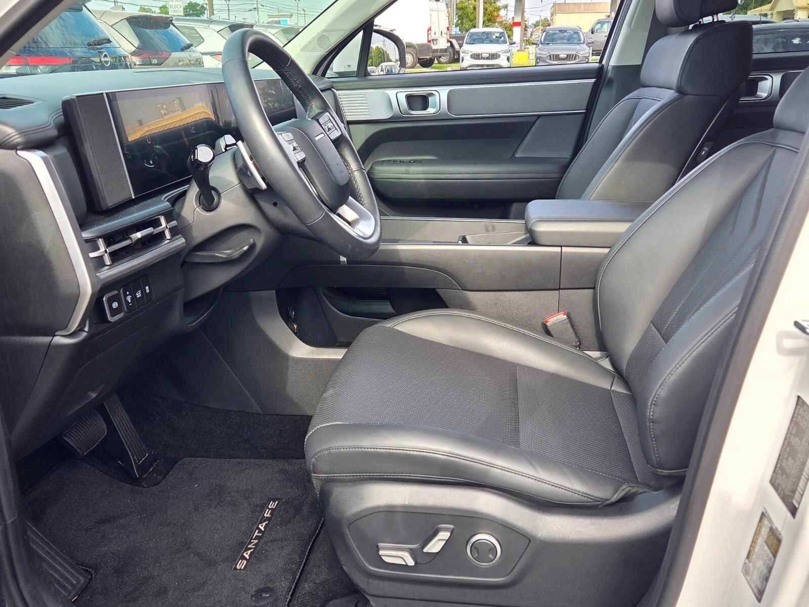 Certified 2026 Hyundai Santa Fe SEL FWD image 5