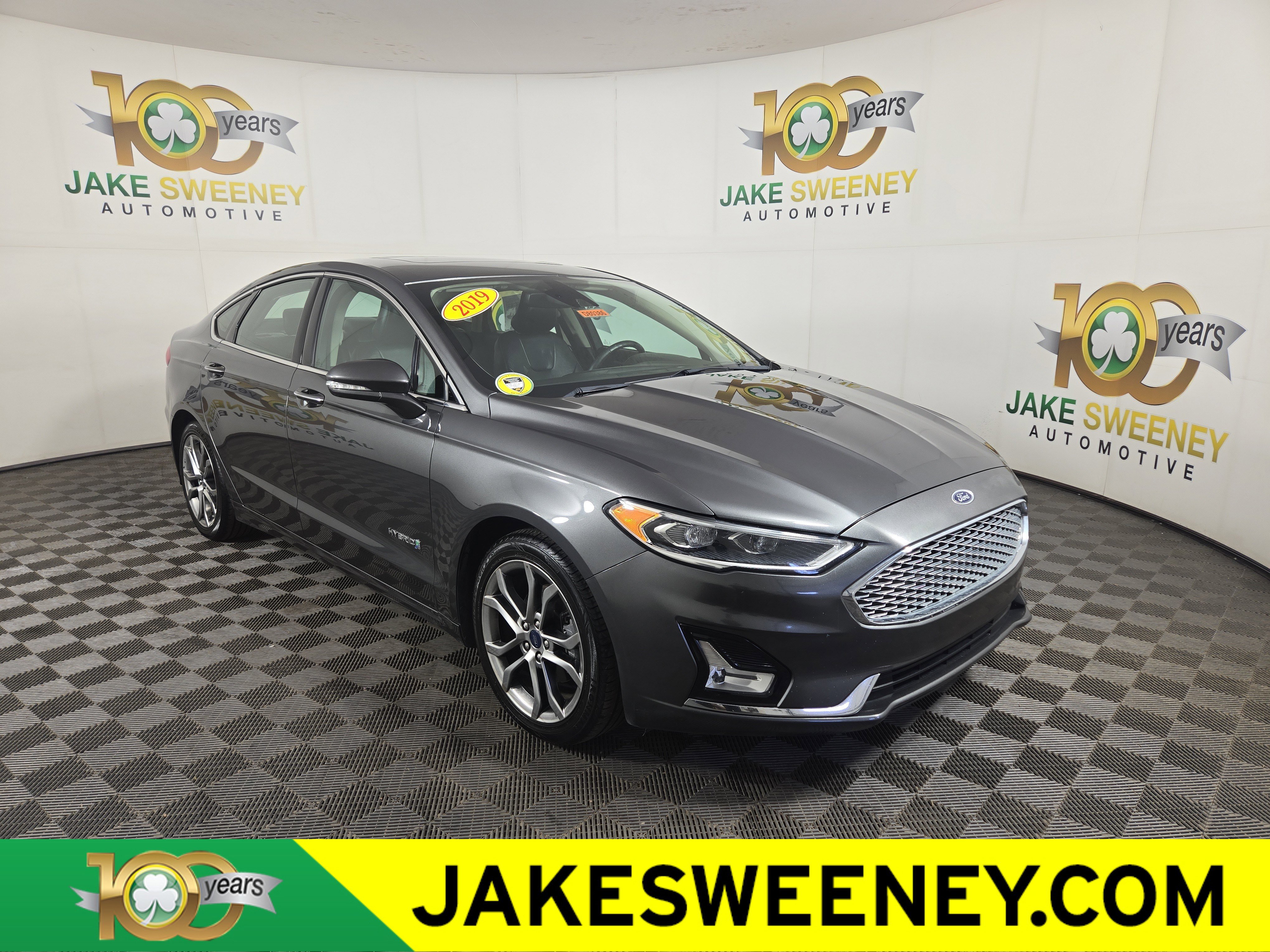 Used 2019 Ford Fusion Titanium image 1