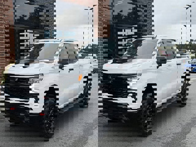 Used 2024 Chevrolet Silverado 1500 LT Trail Boss w/ Protection Package image 1