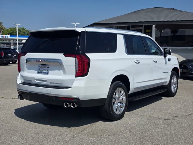 Used 2023 GMC Yukon XL Denali w/ Advanced Technology Package image 4