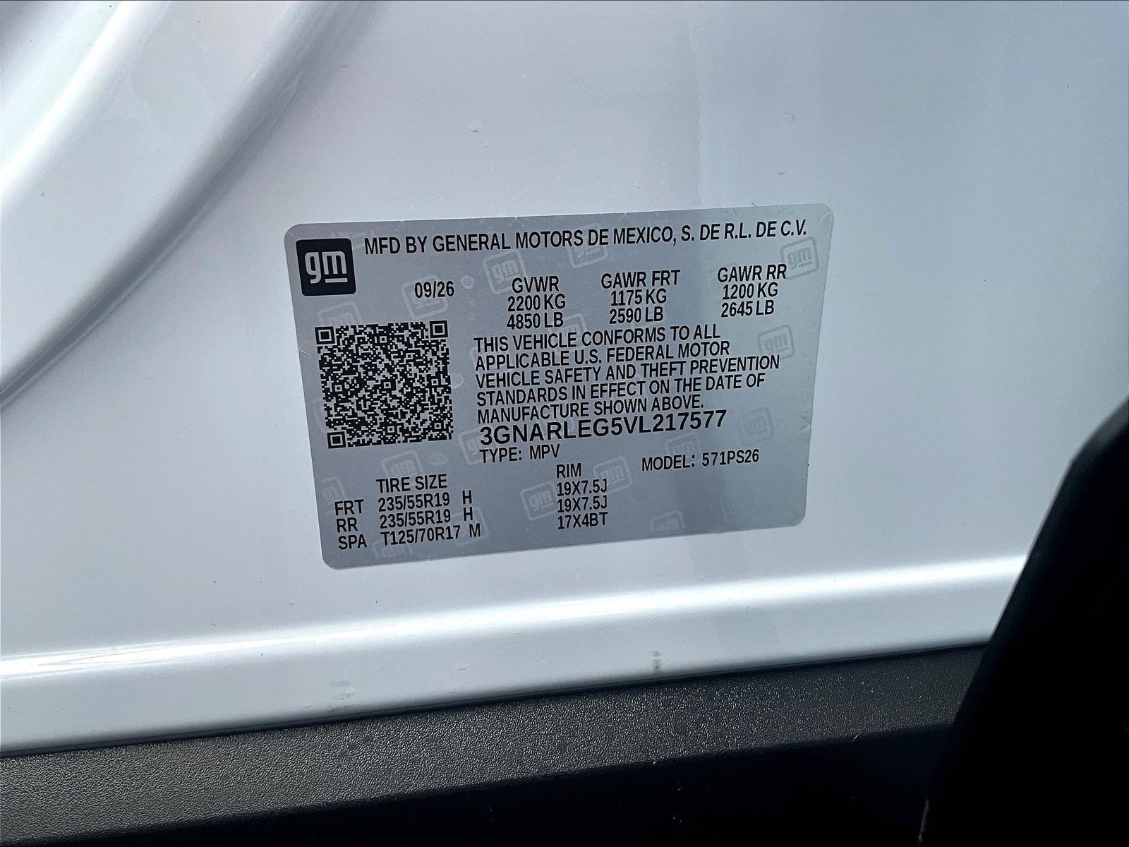 New 2027 Chevrolet Equinox RS w/ Safety and Technology Package FWD image 21