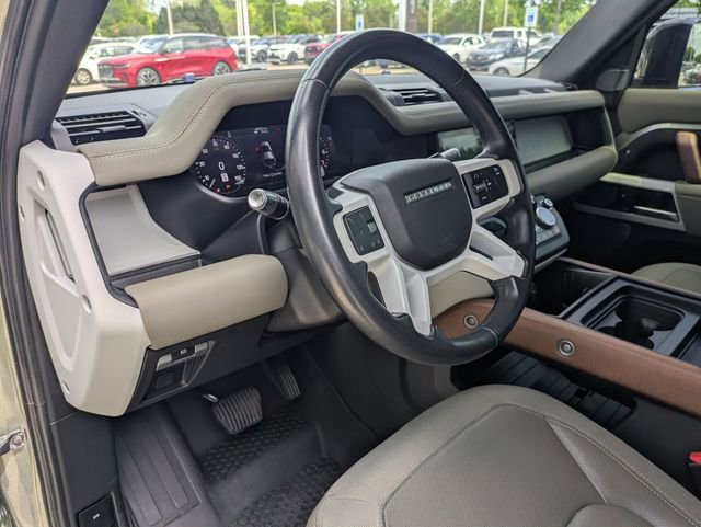 Used 2020 Land Rover Defender 110 SE AWD/4WD image 13