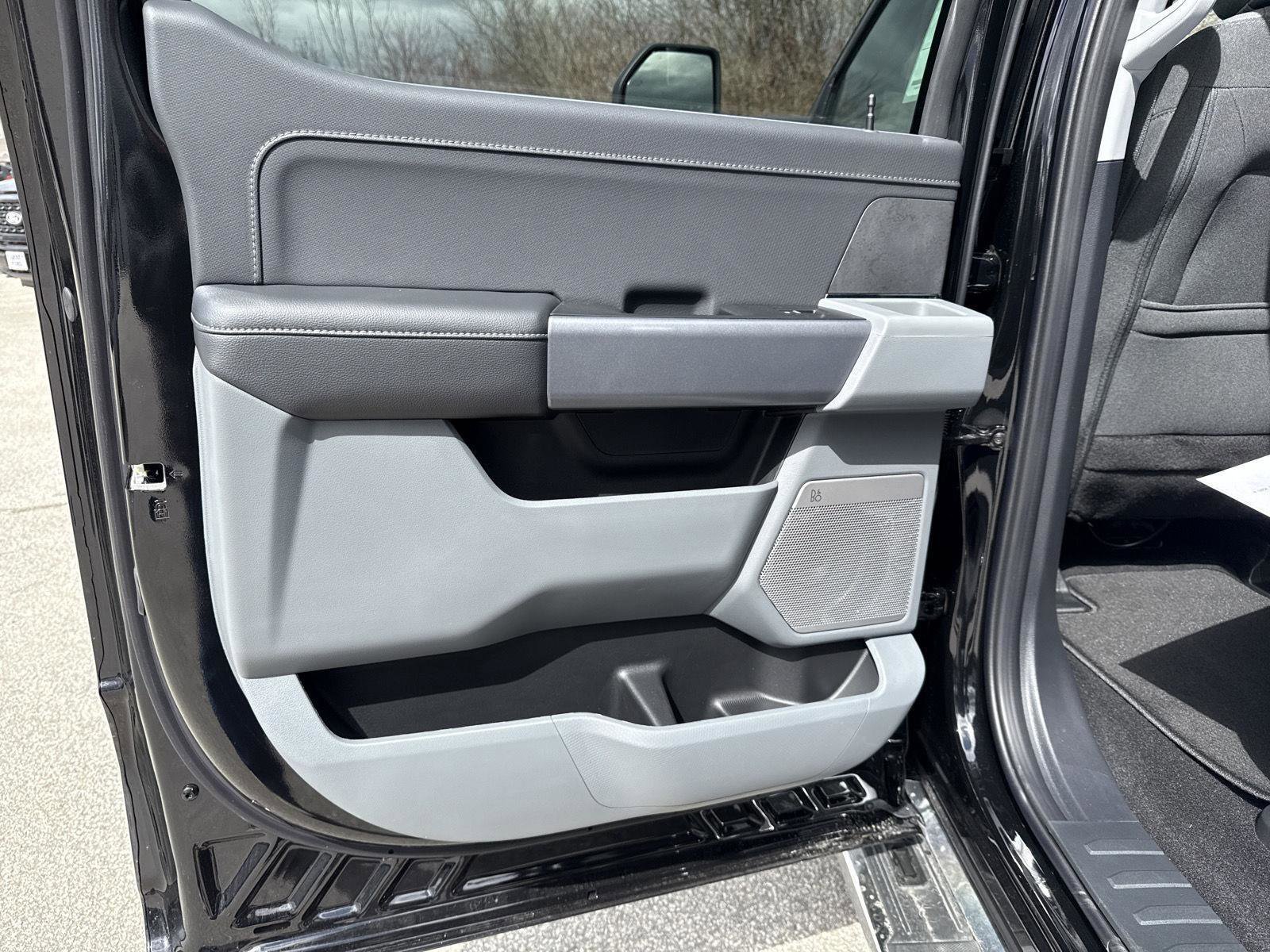 New 2025 Ford F150 XLT w/ Equipment Group 303A High image 16