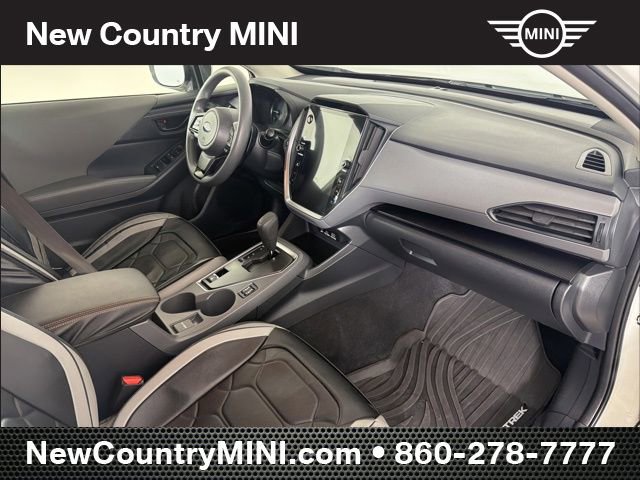 Used 2024 Subaru Crosstrek 2.0i Premium AWD/4WD image 15