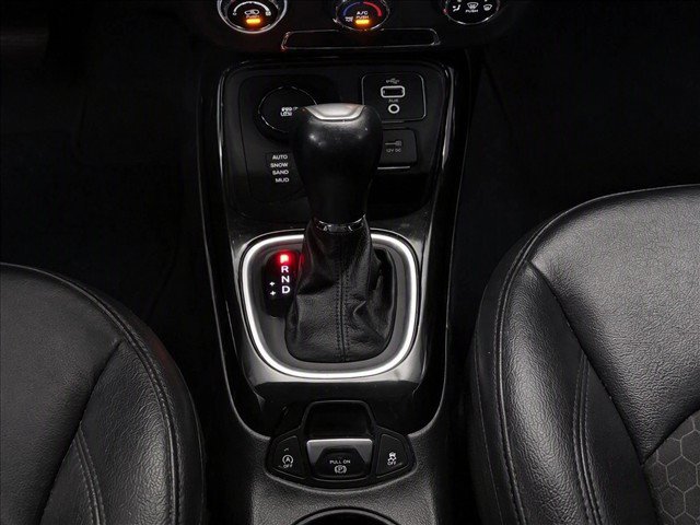 Used 2018 Jeep Compass Latitude AWD/4WD image 27