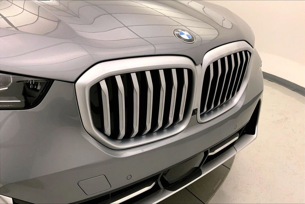 Certified 2026 BMW X5 xDrive40i AWD/4WD image 29