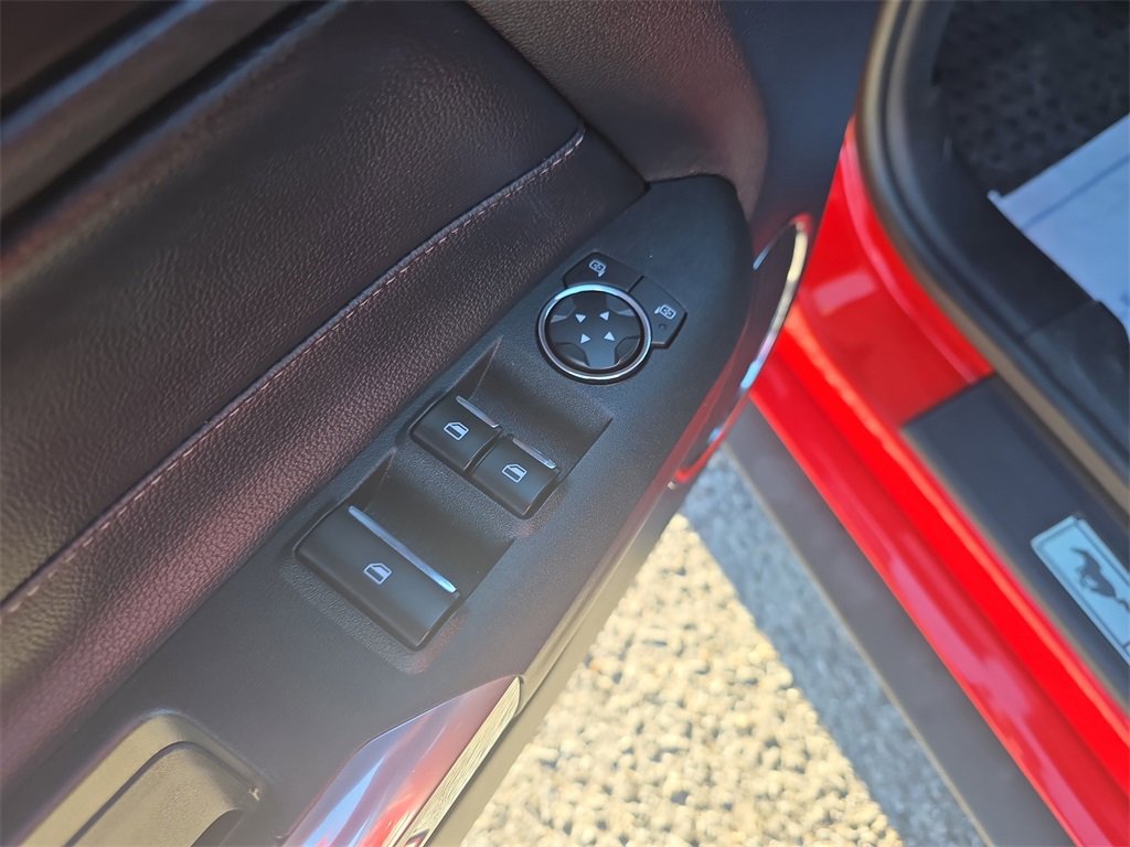 Used 2019 Ford Mustang GT Premium image 17