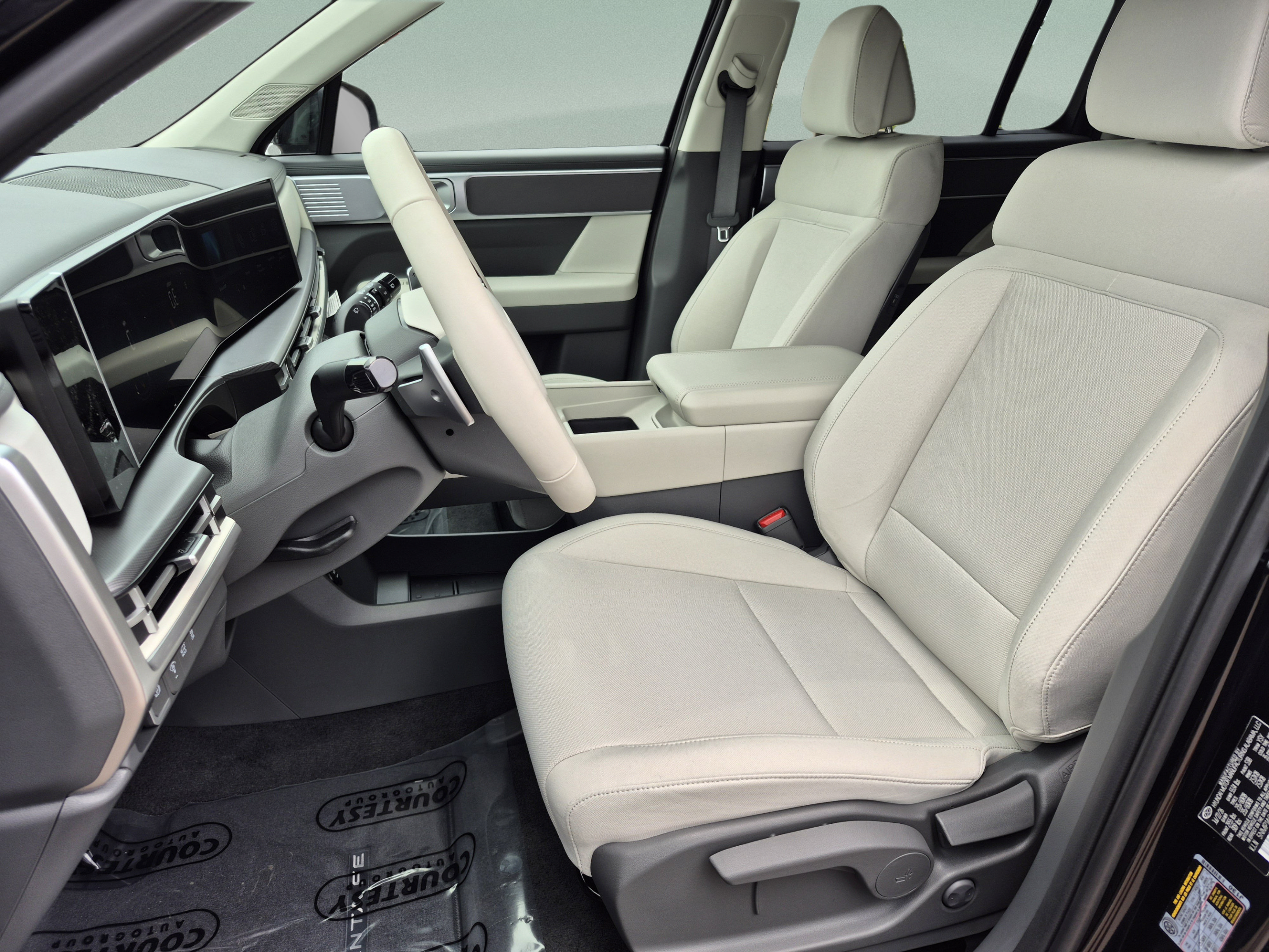 New 2027 Hyundai Santa Fe SE FWD image 25