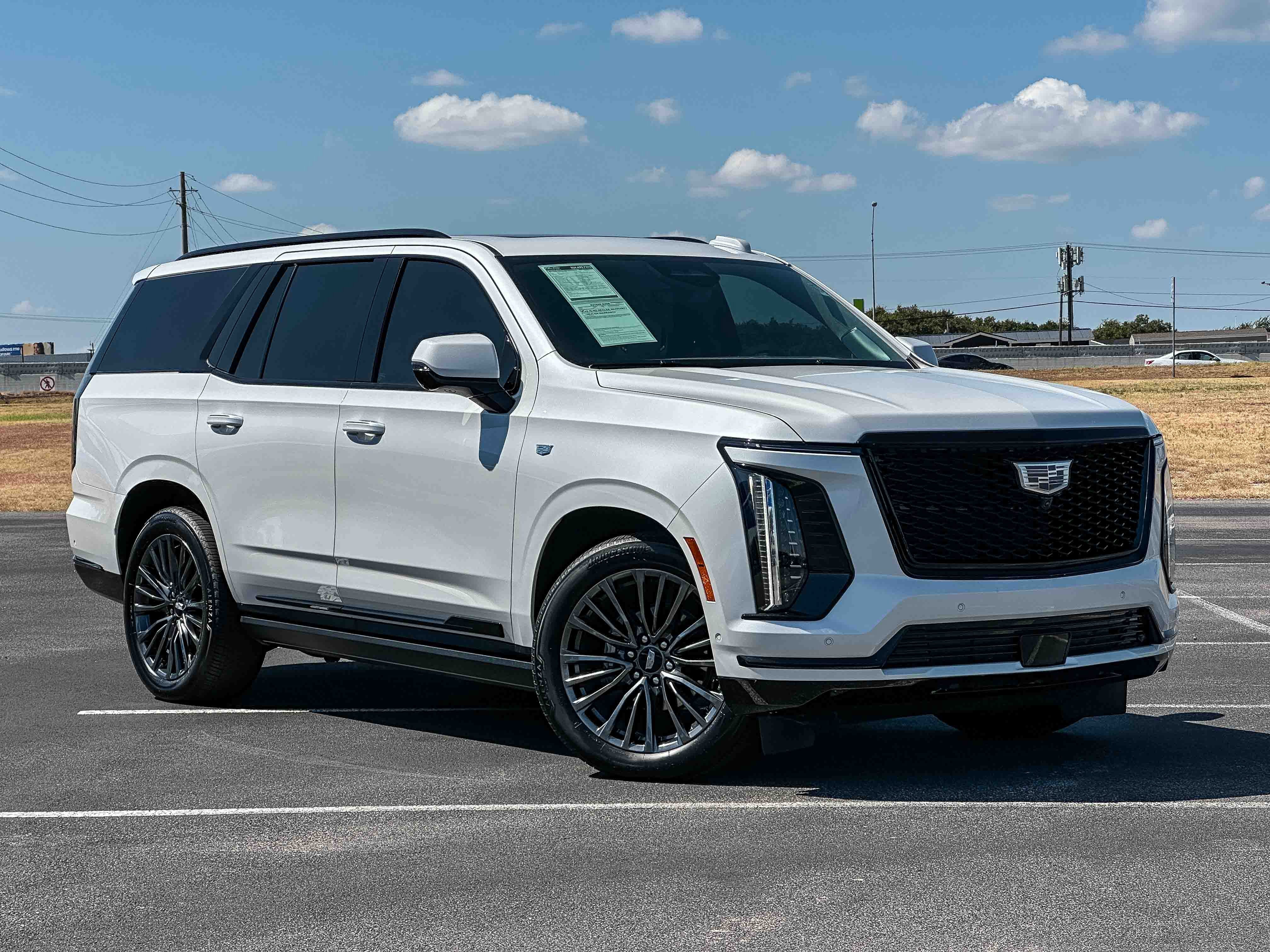Used 2025 Cadillac Escalade Sport Platinum AWD/4WD image 2