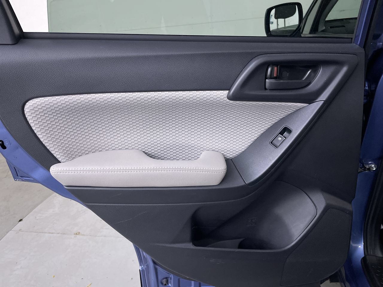 Used 2018 Subaru Forester 2.5i Premium AWD/4WD image 19