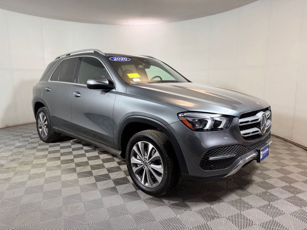 Used 2022 Mercedes-Benz GLE 350 4MATIC w/ Premium Package image 9