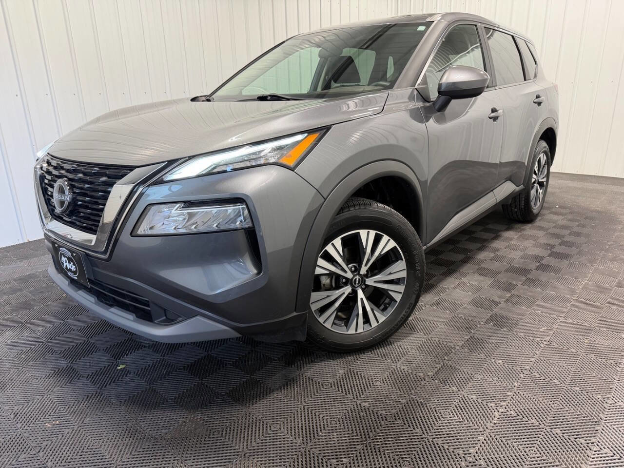 Used 2023 Nissan Rogue SV AWD/4WD image 35