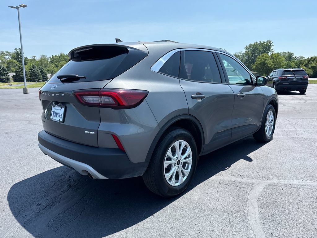 Used 2024 Ford Escape Active AWD/4WD image 7