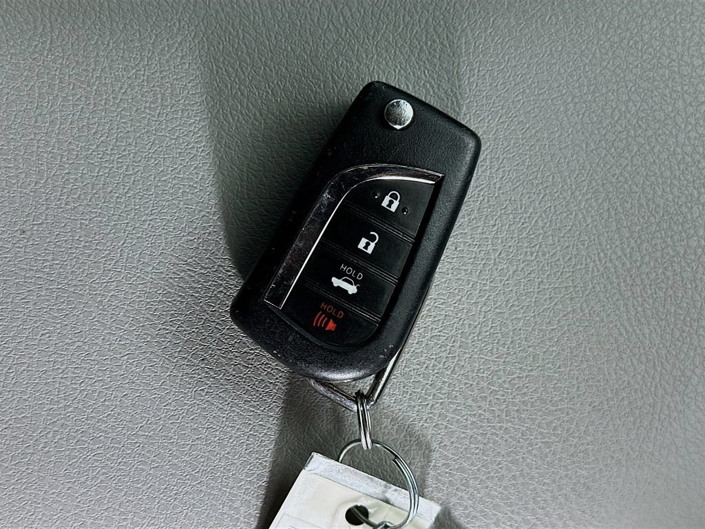 Used 2023 Toyota Camry LE FWD image 34