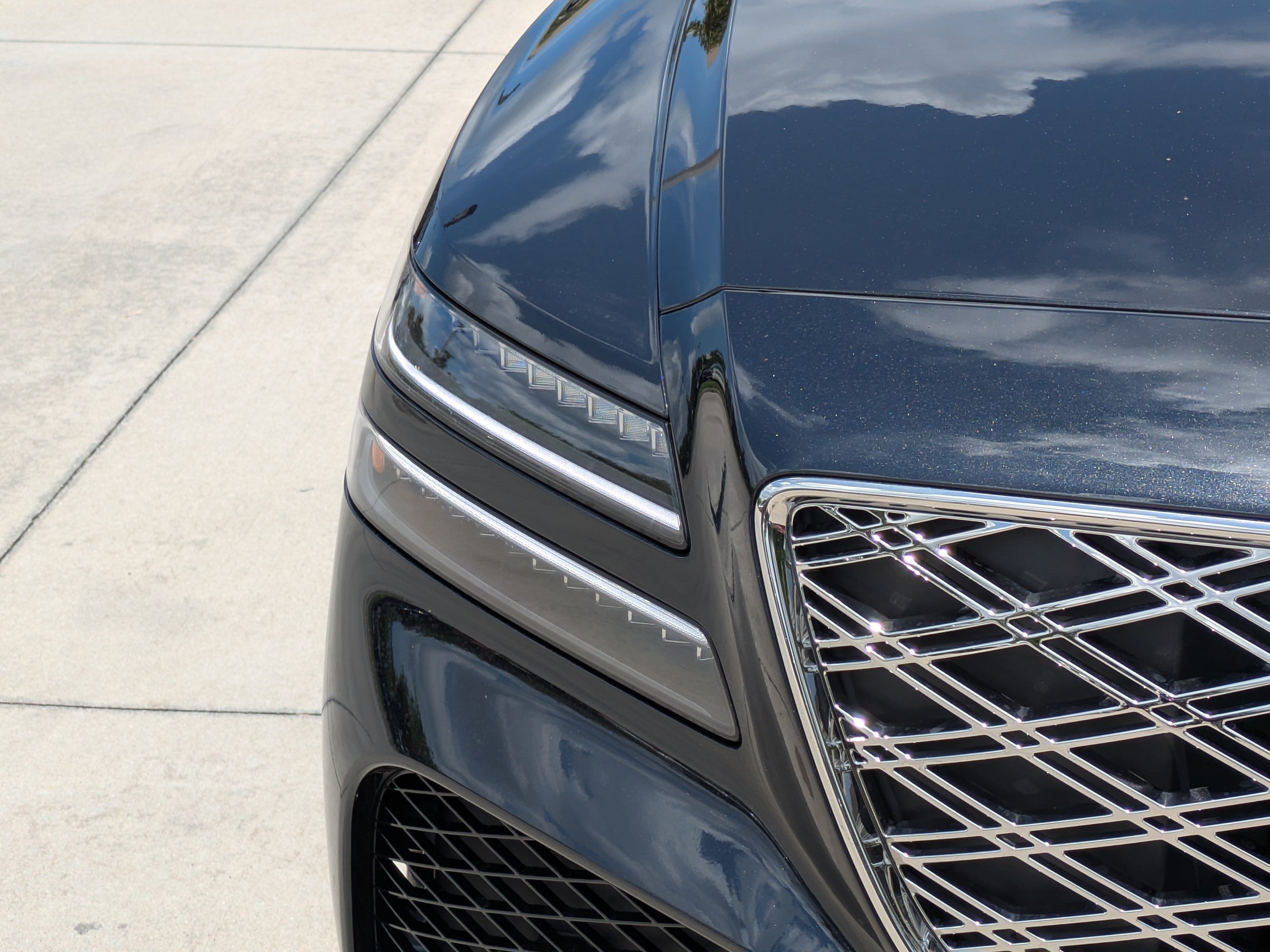 Certified 2025 Genesis GV80 2.5T Advanced AWD/4WD image 7