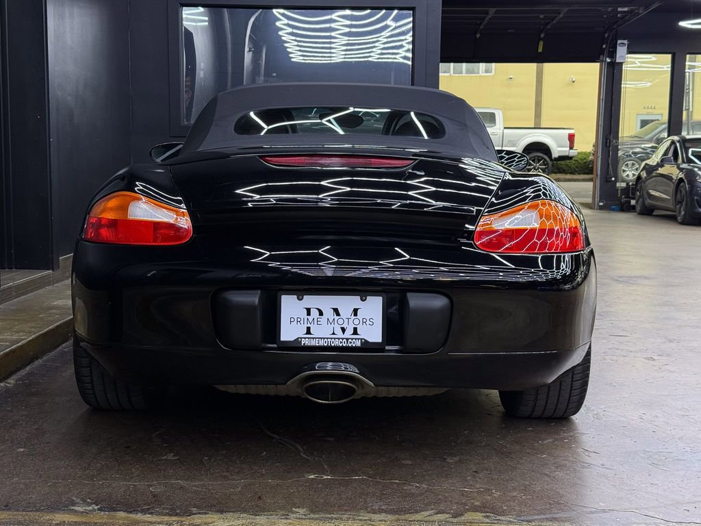 Used 2002 Porsche Boxster RWD image 8