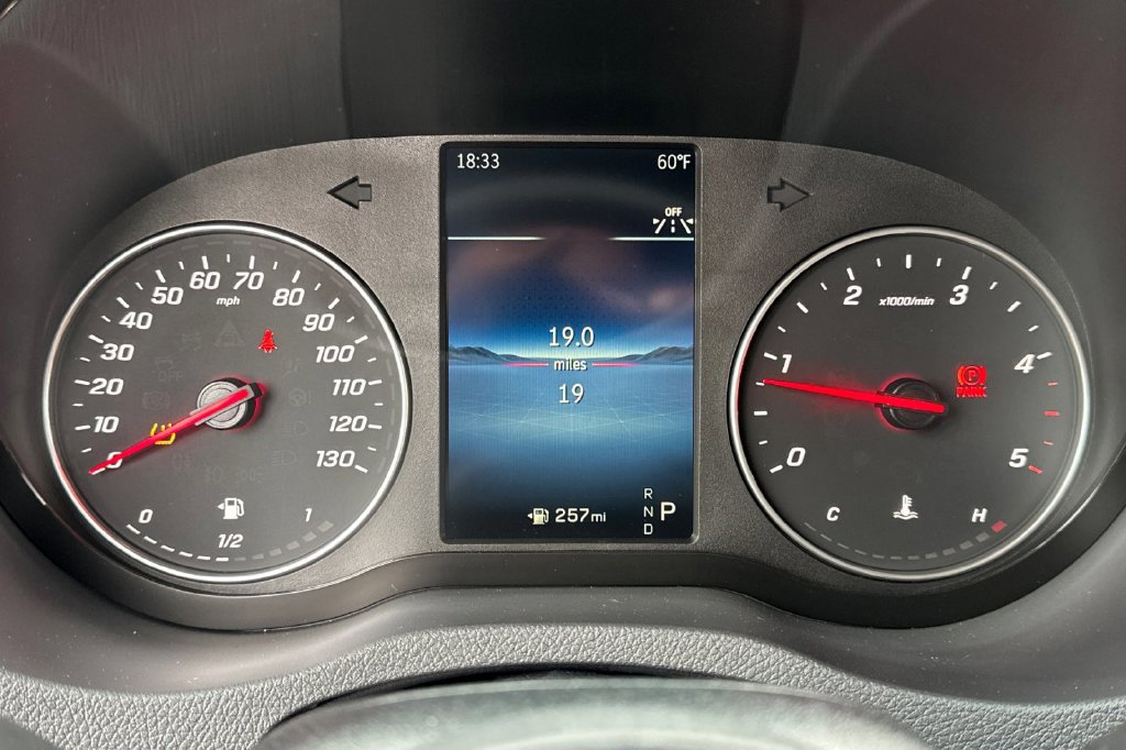 Used 2025 Mercedes-Benz Sprinter 2500 image 28