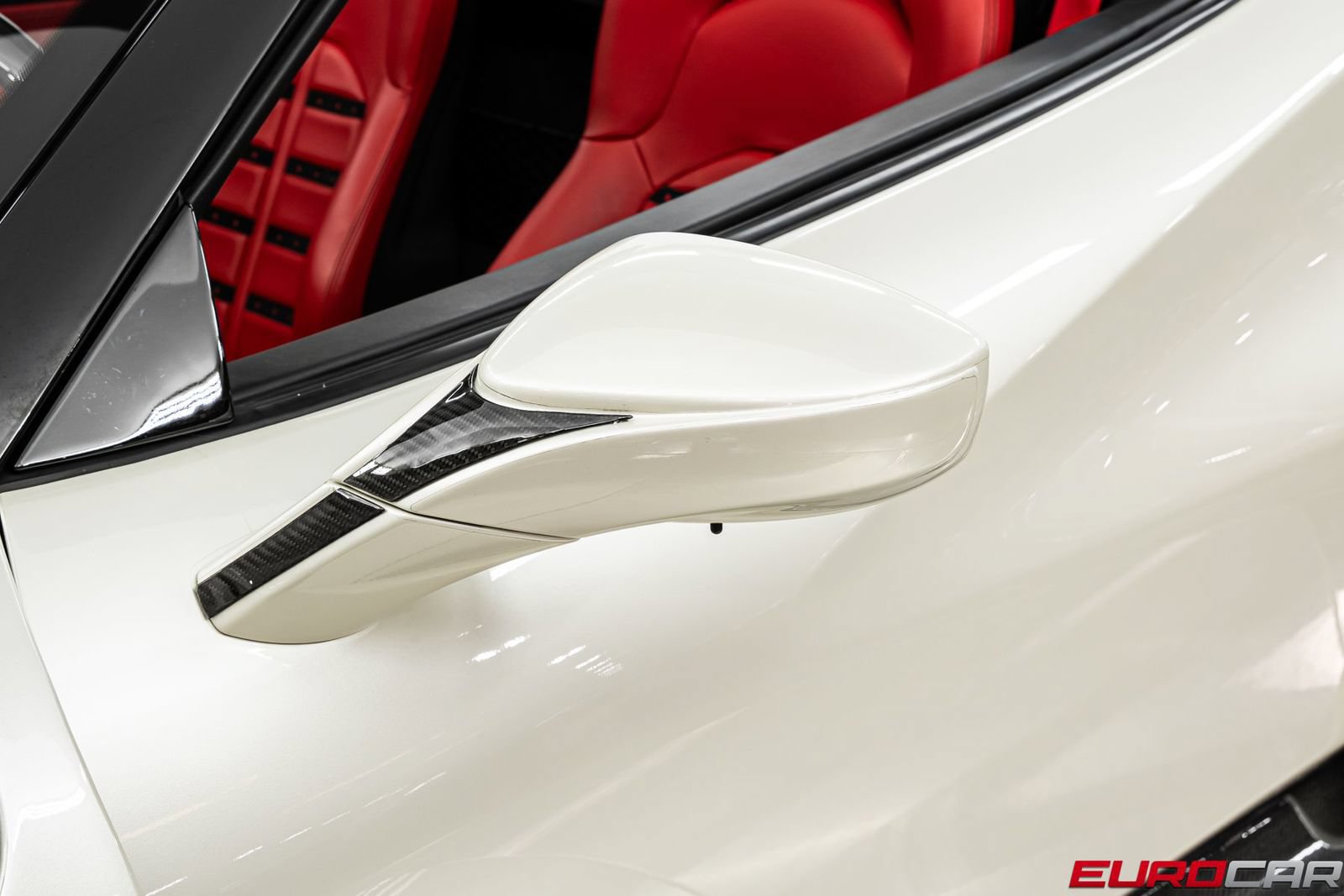 Used 2021 Ferrari F8 Tributo RWD image 21