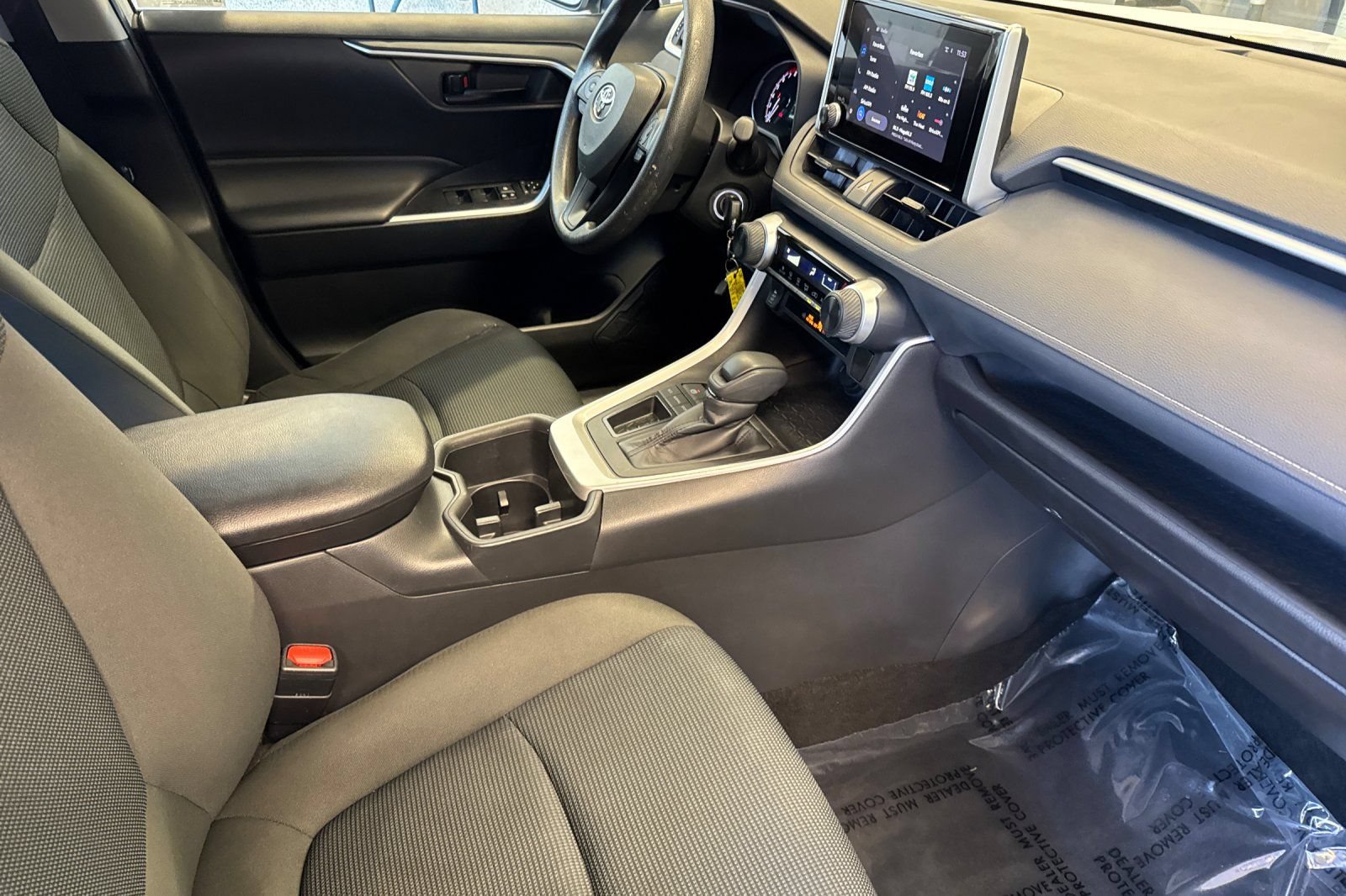Certified 2023 Toyota RAV4 LE FWD image 22