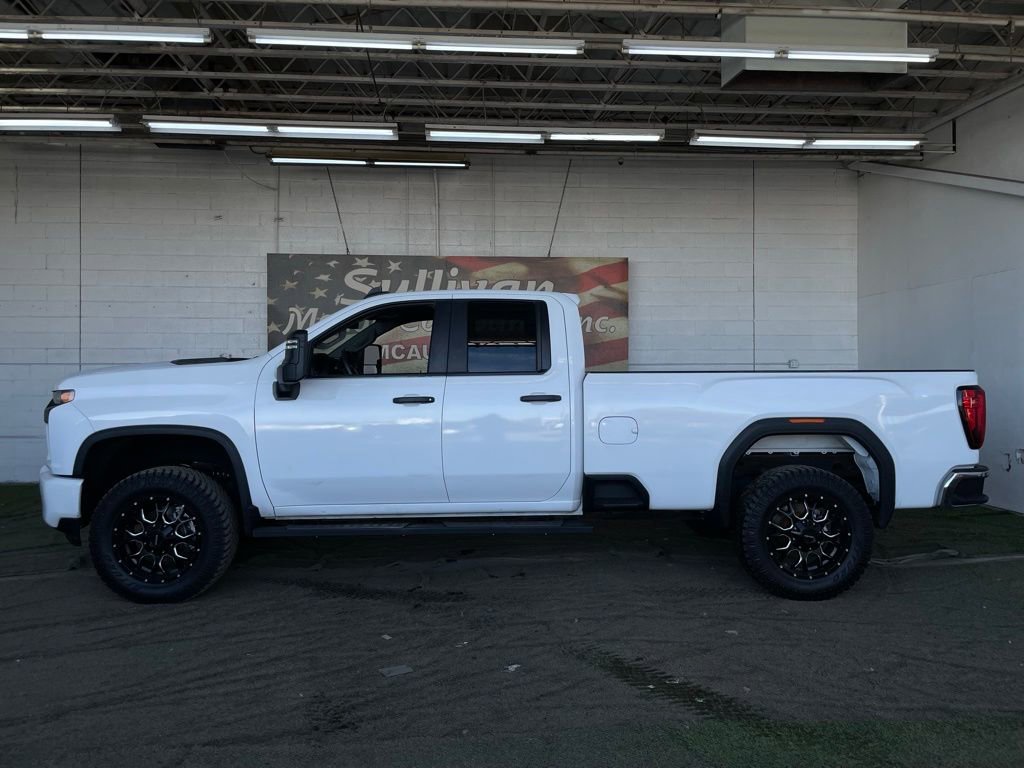 Used 2022 Chevrolet Silverado 2500 W/T w/ WT Convenience Package image 2