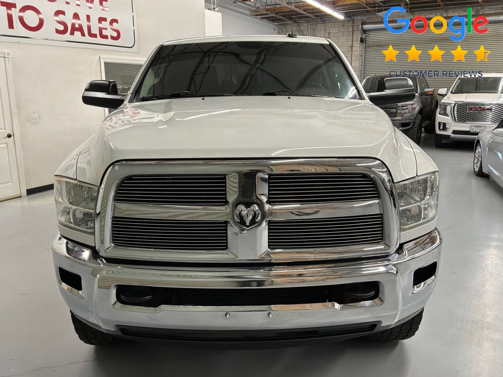 Used 2014 RAM 2500 SLT w/ Luxury Group AWD/4WD image 2