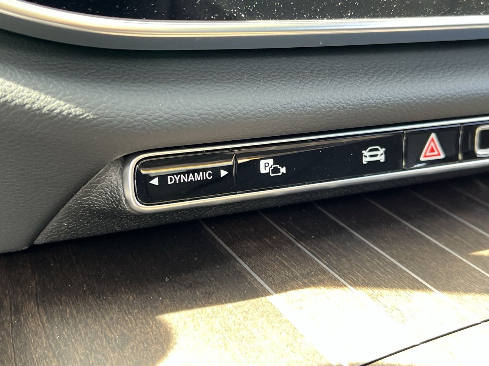 New 2027 Mercedes-Benz E 450 4MATIC Sedan image 40