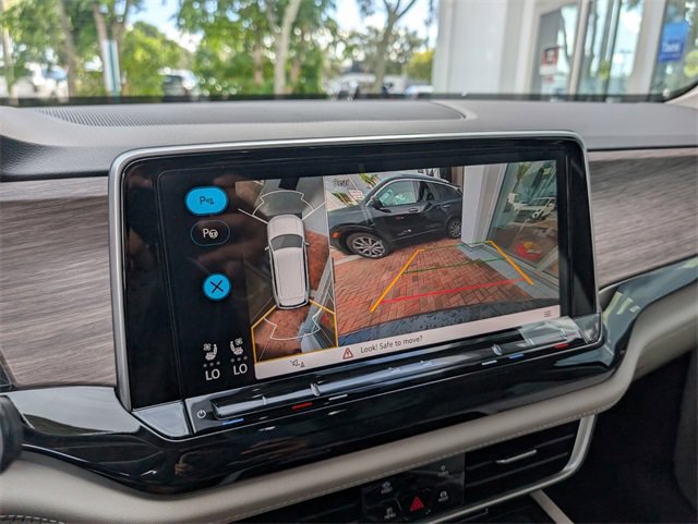 New 2026 Volkswagen Atlas SEL Premium R-Line image 15