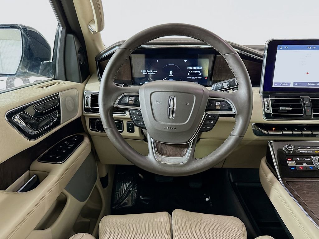 Used 2020 Lincoln Navigator Reserve w/ Equipment Group 208A Reserve image 28