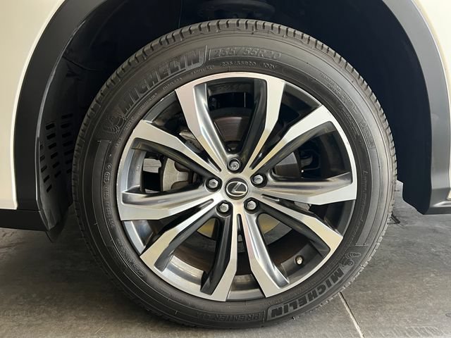 Used 2022 Lexus RX 350L FWD w/ Premium Package image 9